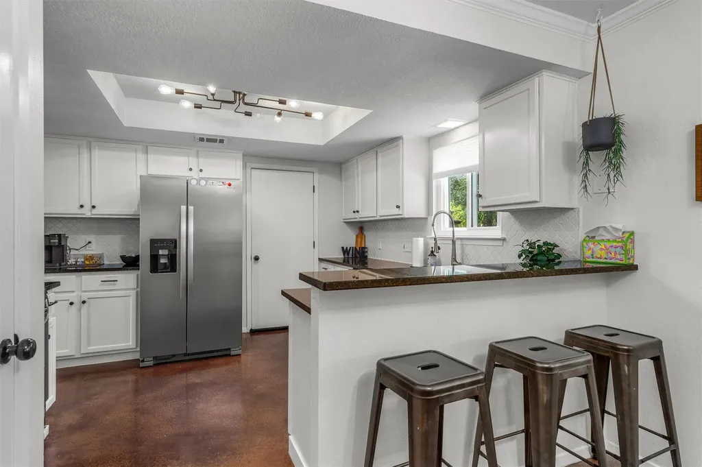 1602 Rock Creek Drive Round Rock TX 78681