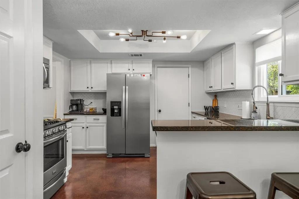 1602 Rock Creek Drive Round Rock TX 78681