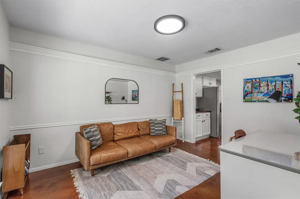 1602 Rock Creek Drive Round Rock TX 78681