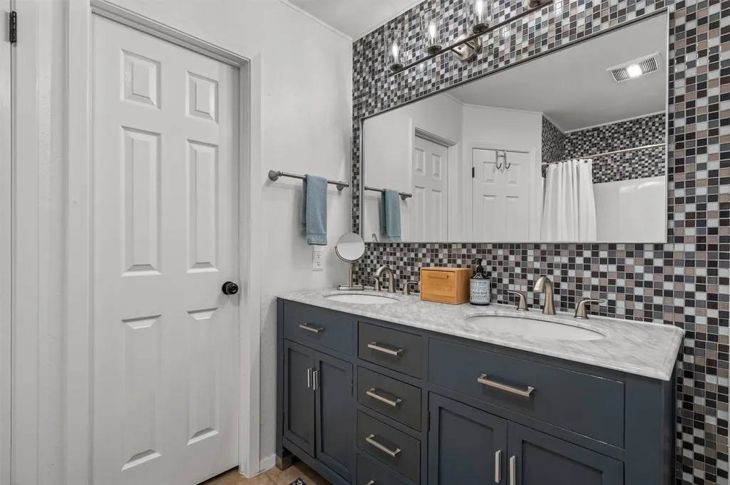 1602 Rock Creek Drive Round Rock TX 78681
