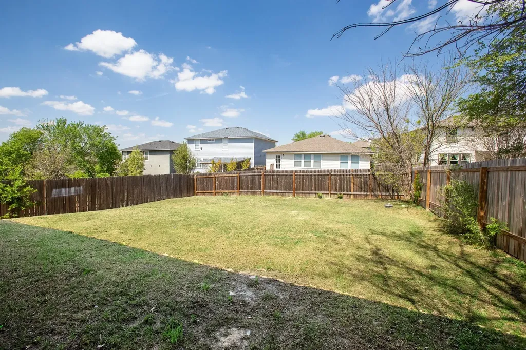9113 Magna Carta Loop Austin TX 78754