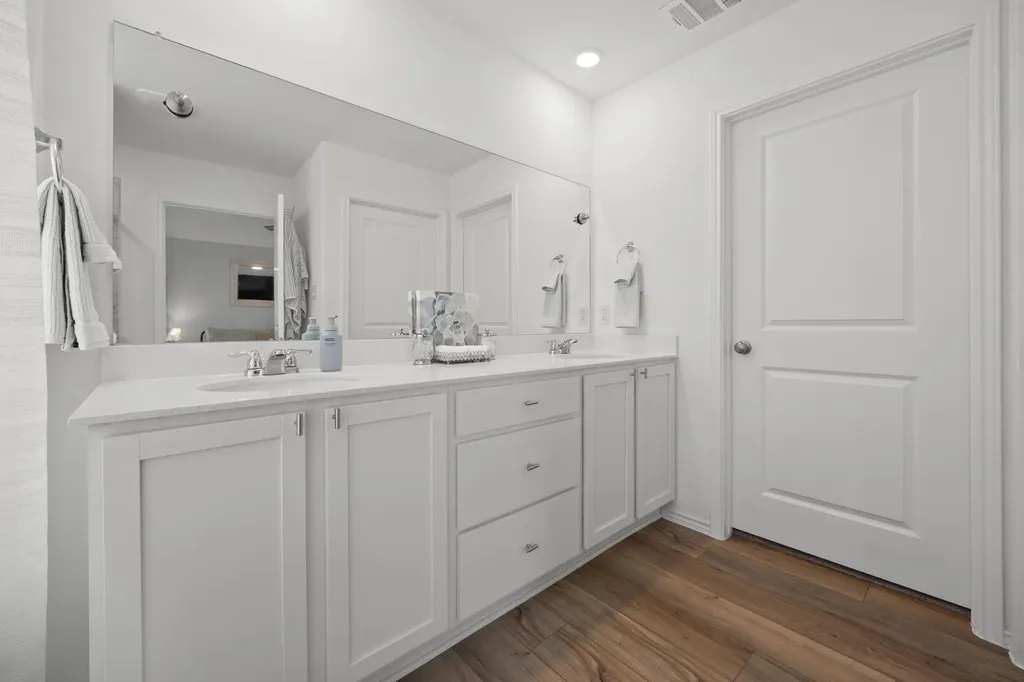 2428 Four Waters Loop Georgetown TX 78628