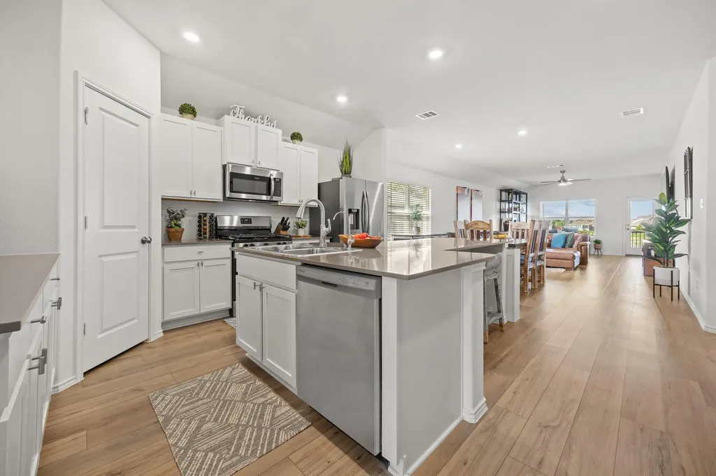 2428 Four Waters Loop Georgetown TX 78628