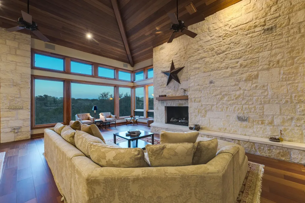 27426 Waterfall Hill Parkway Spicewood TX 78669
