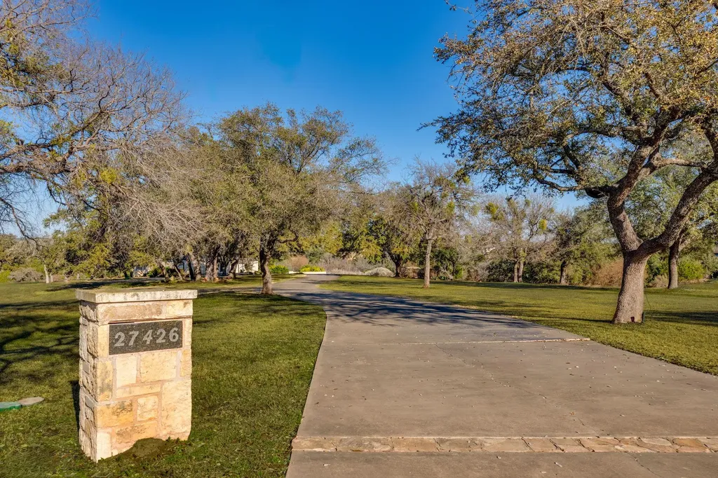 27426 Waterfall Hill Parkway Spicewood TX 78669