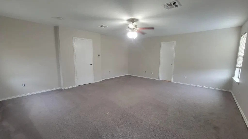 6829 Walkup Lane Austin TX 78747