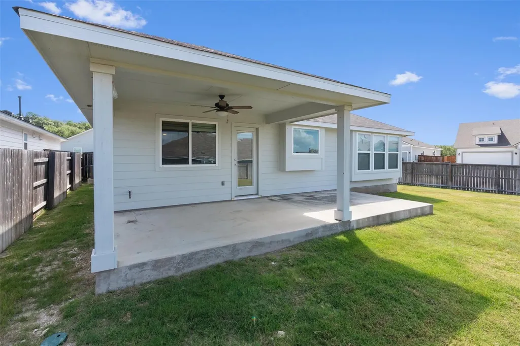 101 Broken Oak Drive Liberty Hill TX 78642