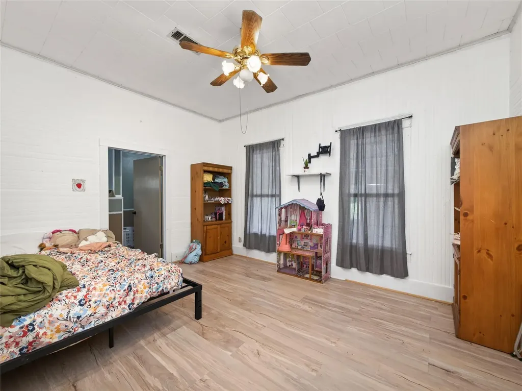 325 County Road 100 San Saba TX 76877