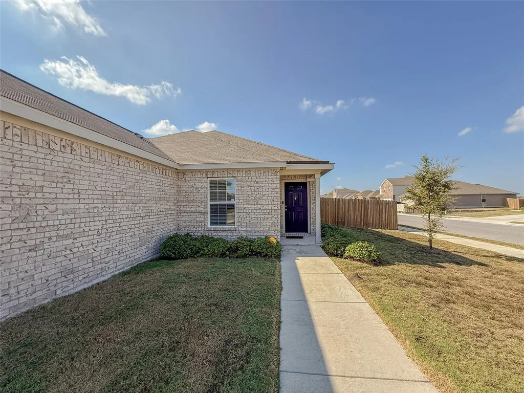 14000 John Aregood Pass Elgin TX 78621