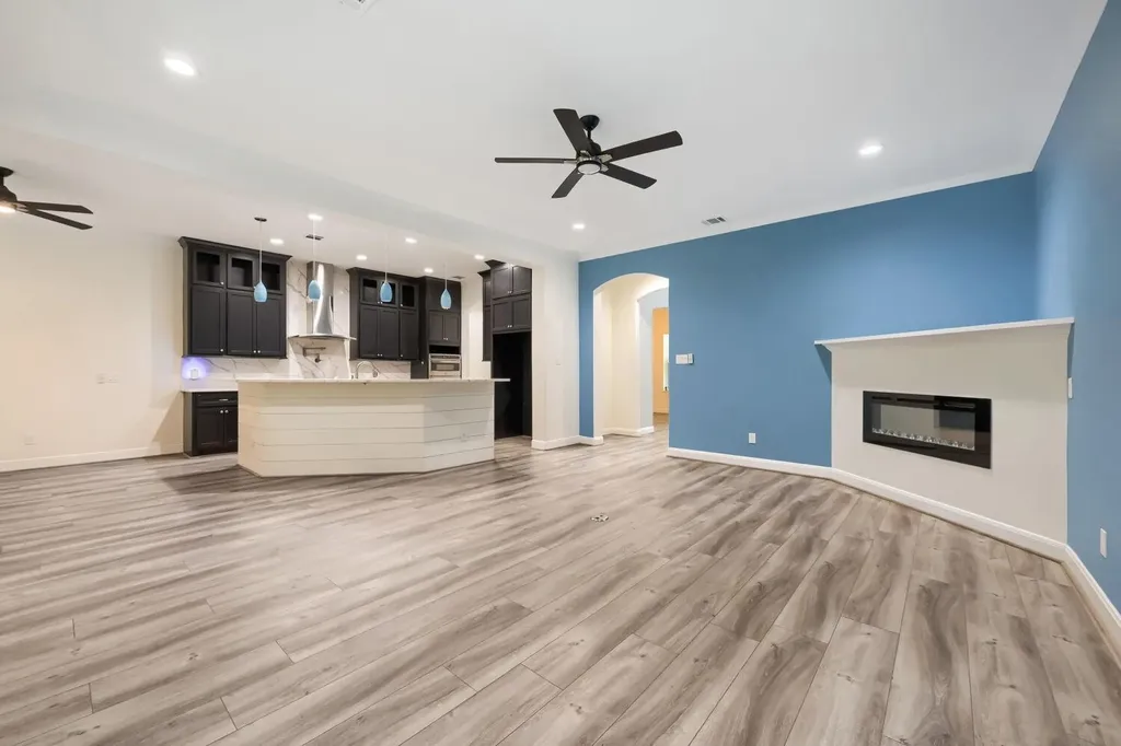 11715 Creek View Lane Conroe TX 77385