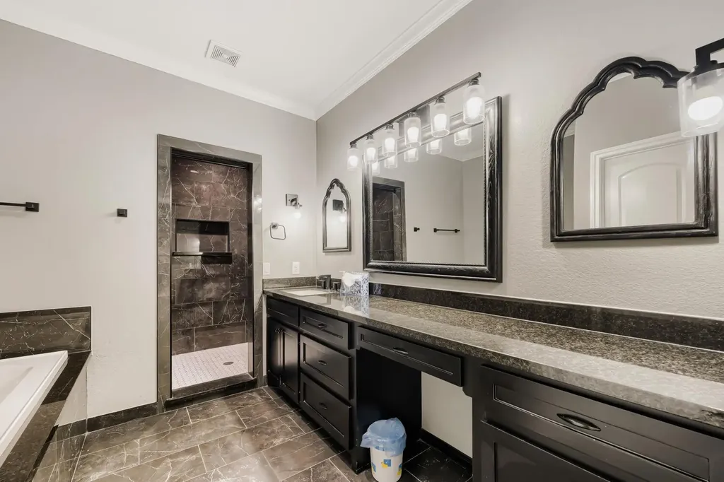 11715 Creek View Lane Conroe TX 77385