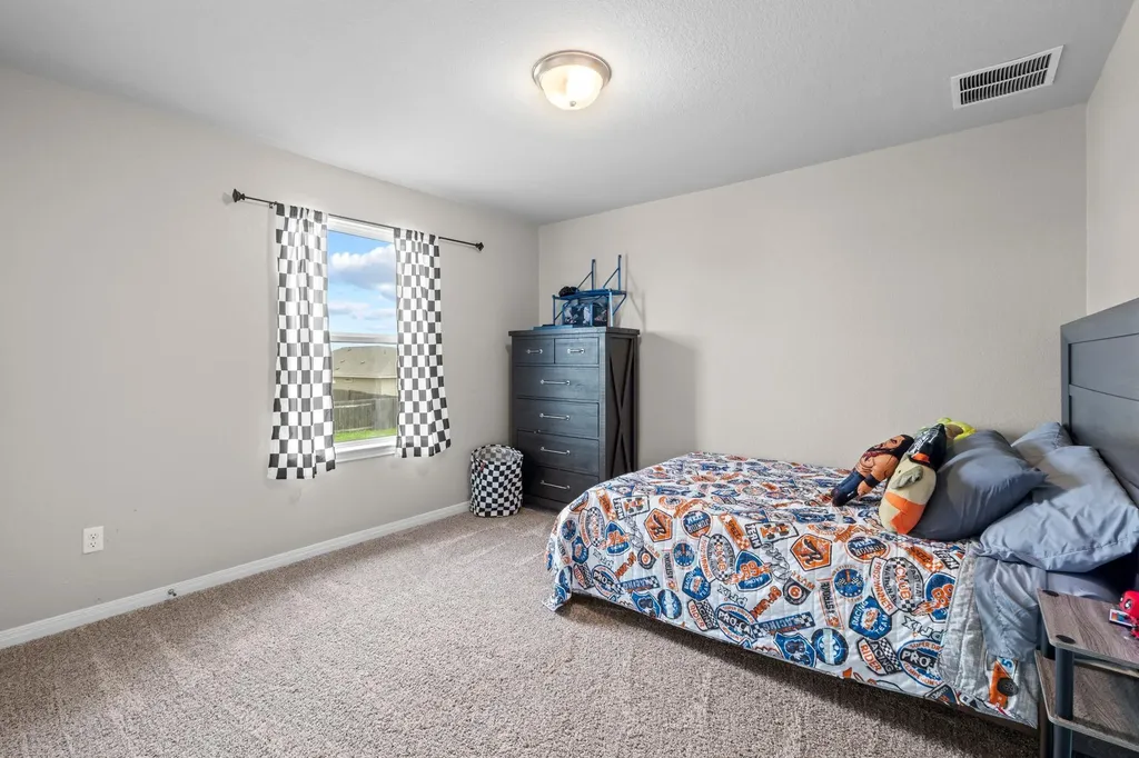 520 Longmount Cove Liberty Hill TX 78642