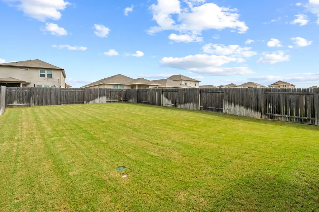 520 Longmount Cove Liberty Hill TX 78642