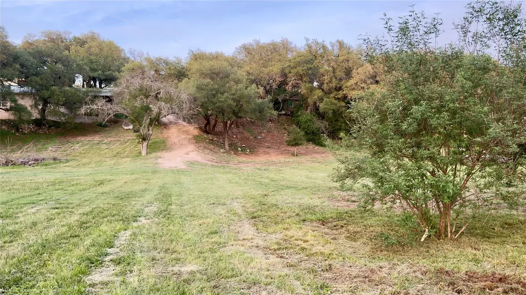25113 Lake View Drive Spicewood TX 78669
