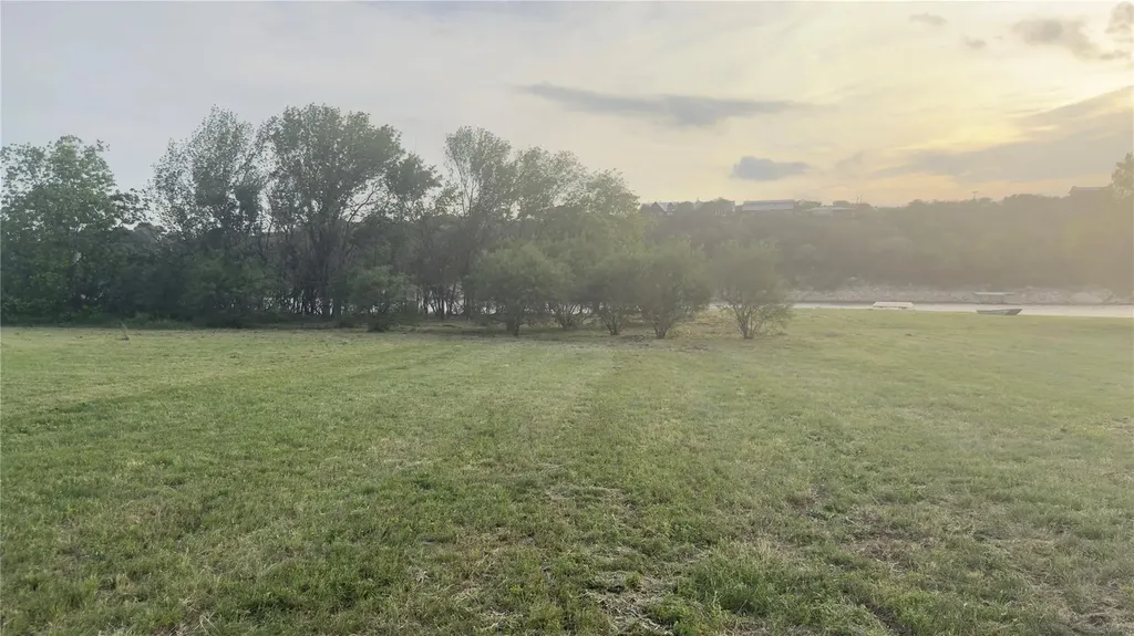 25113 Lake View Drive Spicewood TX 78669