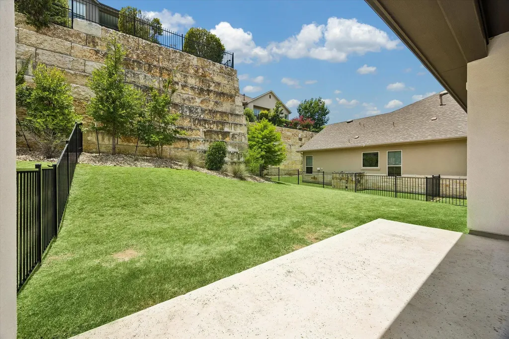 109 Beneteau Drive Austin TX 78738