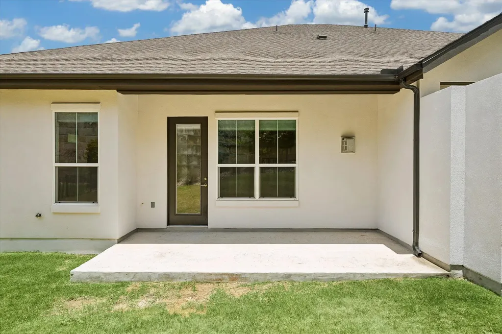 109 Beneteau Drive Austin TX 78738