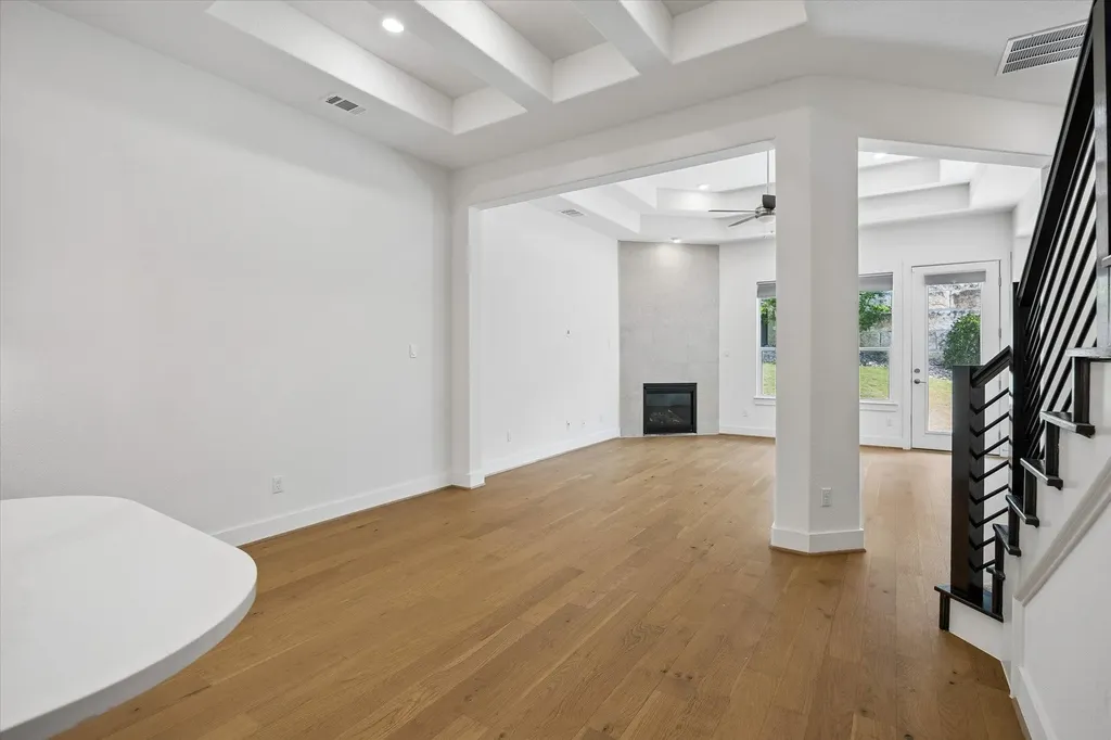 109 Beneteau Drive Austin TX 78738
