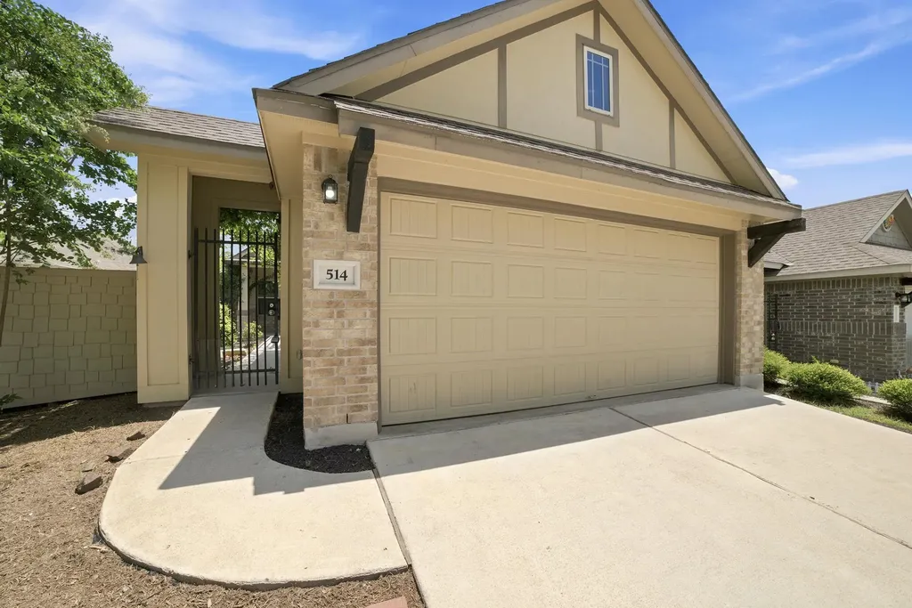 514 Nautical Loop Kyle TX 78640