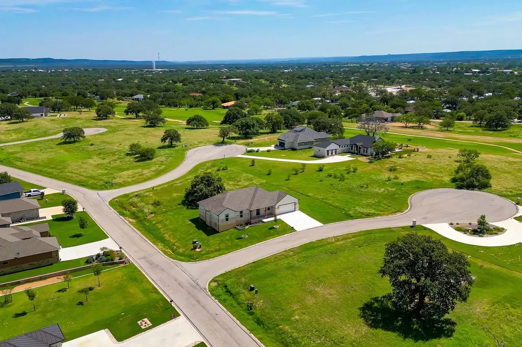 101 Olympia Hills Court Kingsland TX 78639