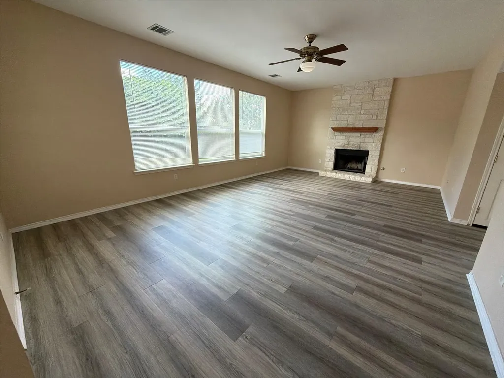 14408 Ballycastle Trail Austin TX 78717