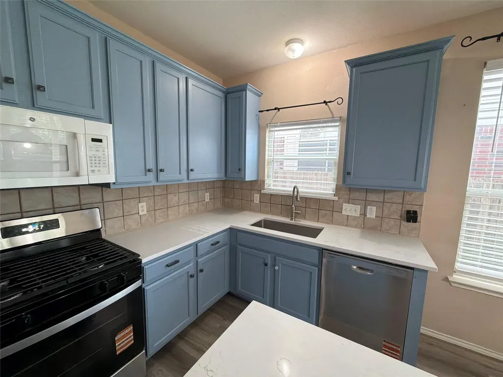 14408 Ballycastle Trail Austin TX 78717
