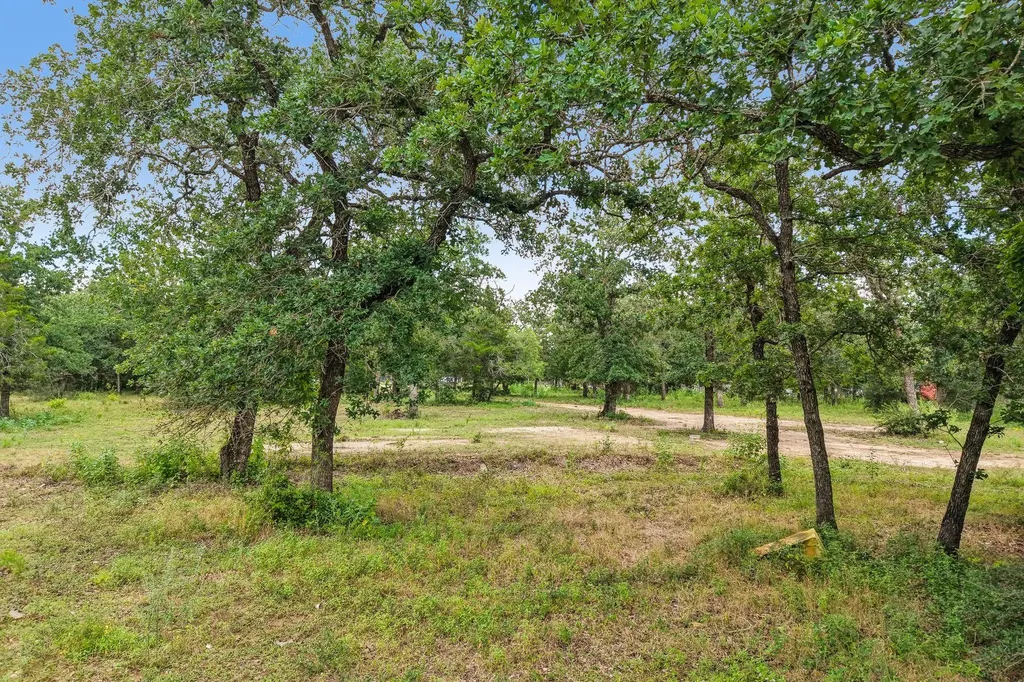 499 Bridgestone Court Lockhart TX 78644