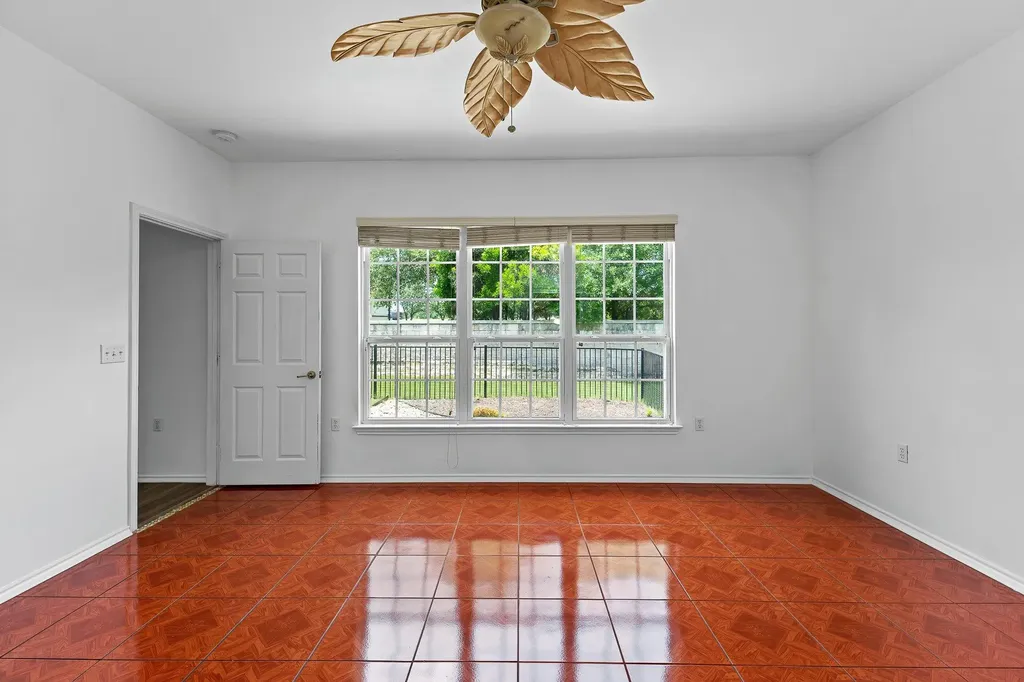 214 Farm Hill Drive Georgetown TX 78633