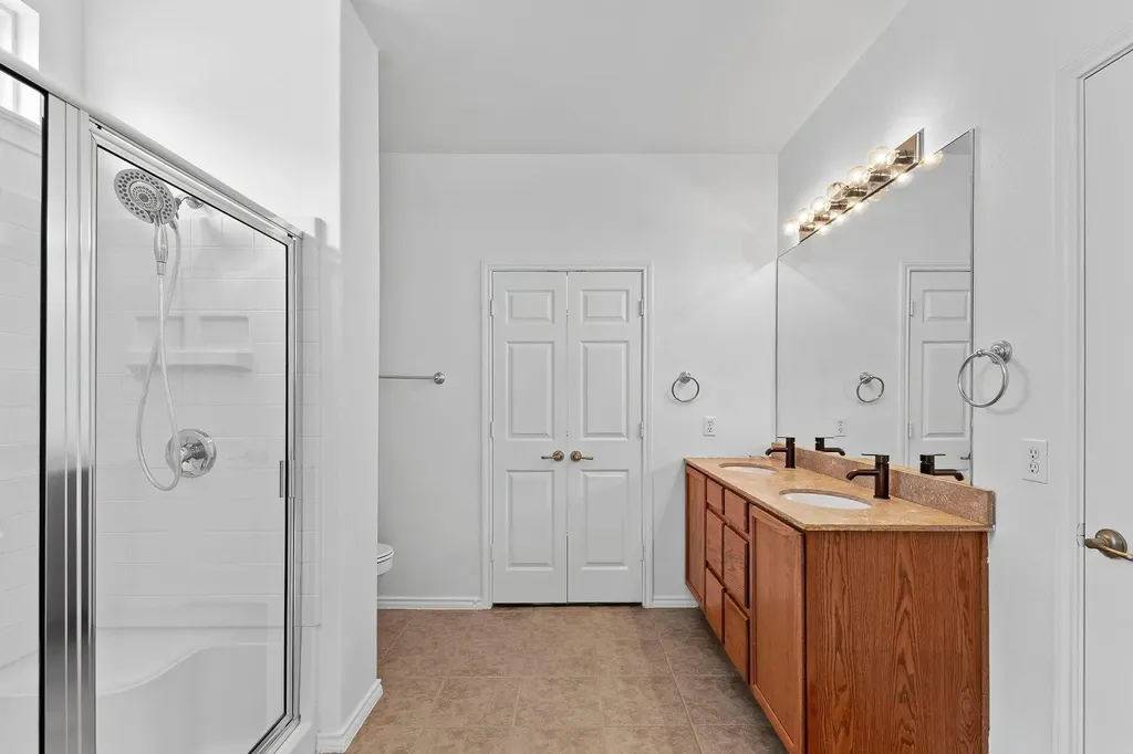 214 Farm Hill Drive Georgetown TX 78633
