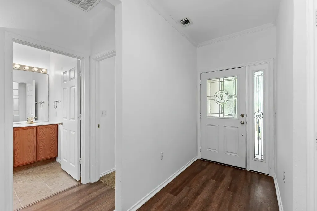214 Farm Hill Drive Georgetown TX 78633