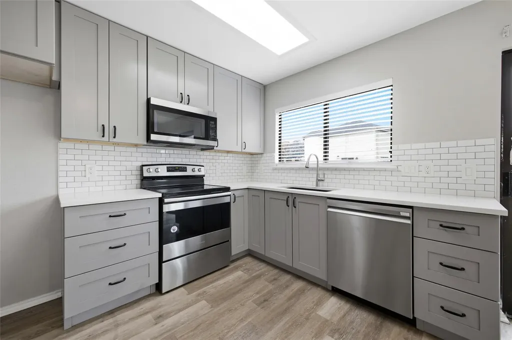2206 Bluebonnet Drive Round Rock TX 78664