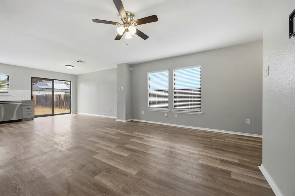 2206 Bluebonnet Drive Round Rock TX 78664