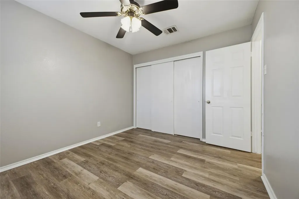 2206 Bluebonnet Drive Round Rock TX 78664