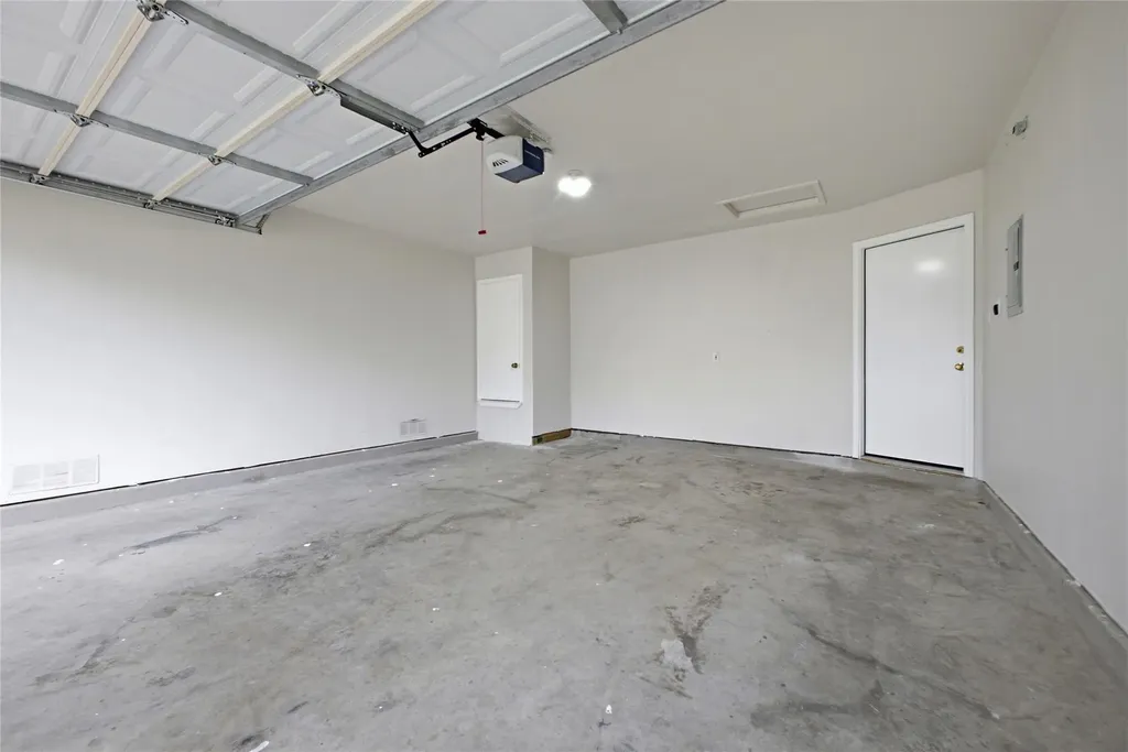 2206 Bluebonnet Drive Round Rock TX 78664