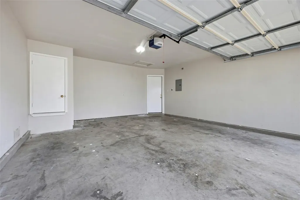 2206 Bluebonnet Drive Round Rock TX 78664