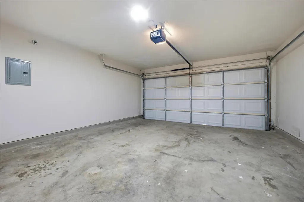 2206 Bluebonnet Drive Round Rock TX 78664