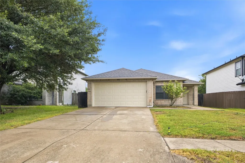 2206 Bluebonnet Drive Round Rock TX 78664