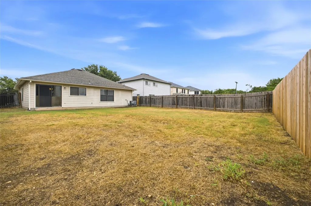 2206 Bluebonnet Drive Round Rock TX 78664
