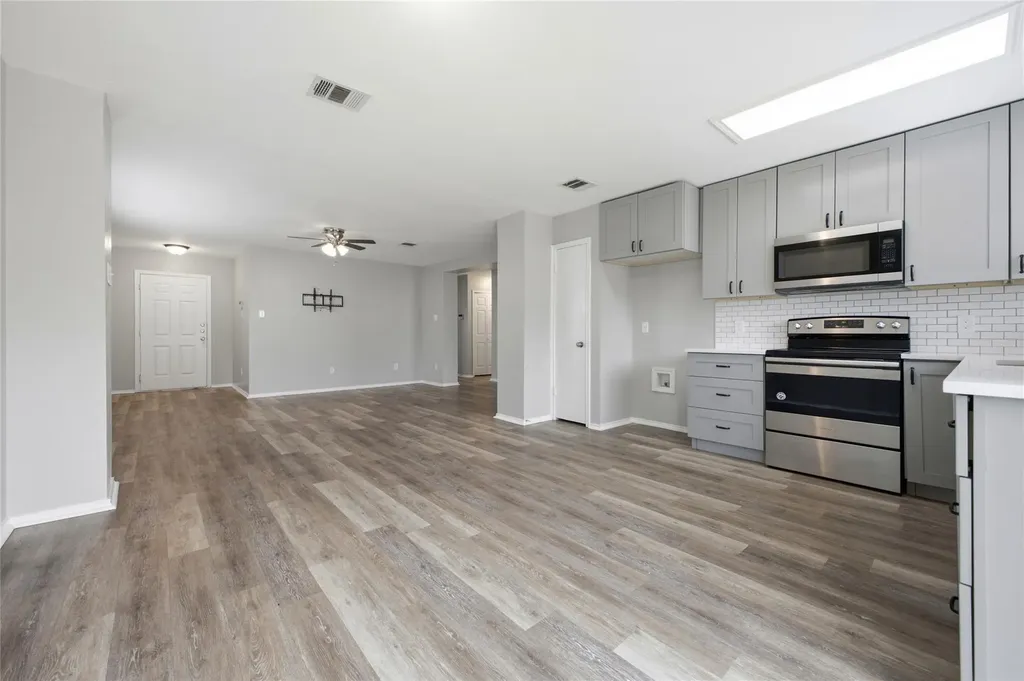 2206 Bluebonnet Drive Round Rock TX 78664
