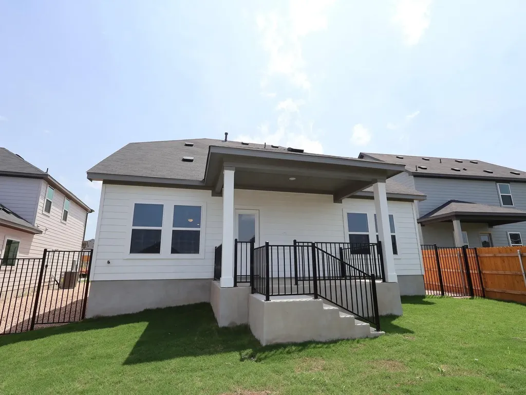 4504 Bridal Veil Drive Austin TX 78747