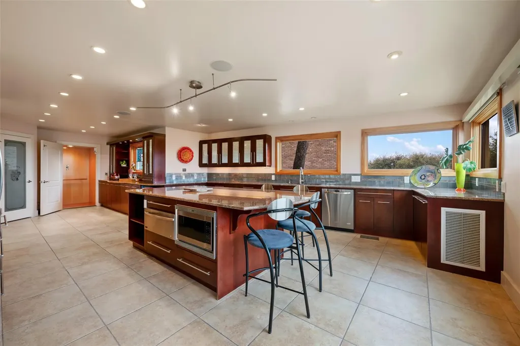 4508 Knap Hollow Austin TX 78731