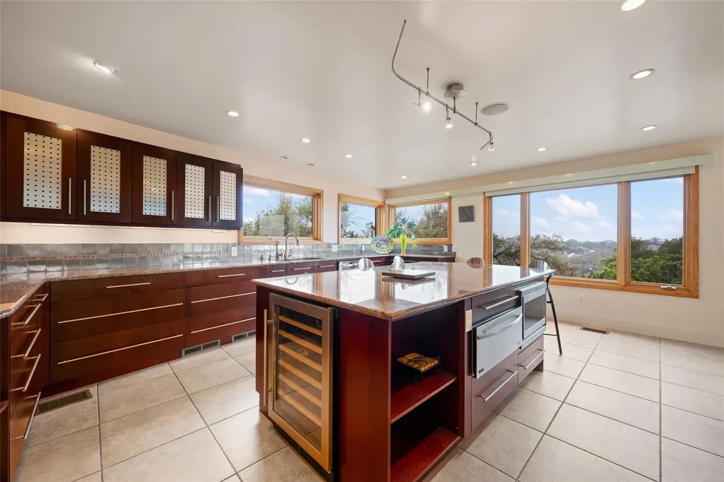 4508 Knap Hollow Austin TX 78731