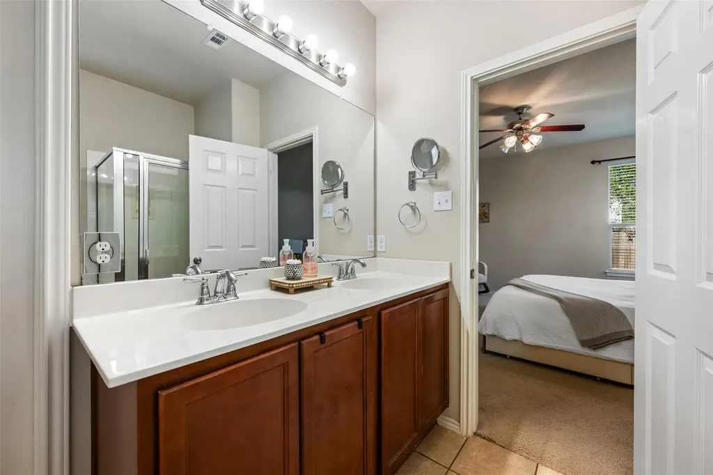 1520 Huckleberry Lane Austin TX 78748