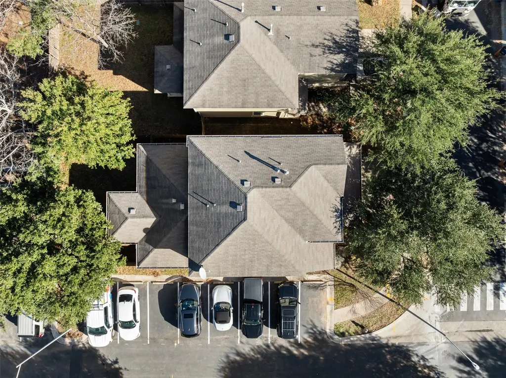 1520 Huckleberry Lane Austin TX 78748