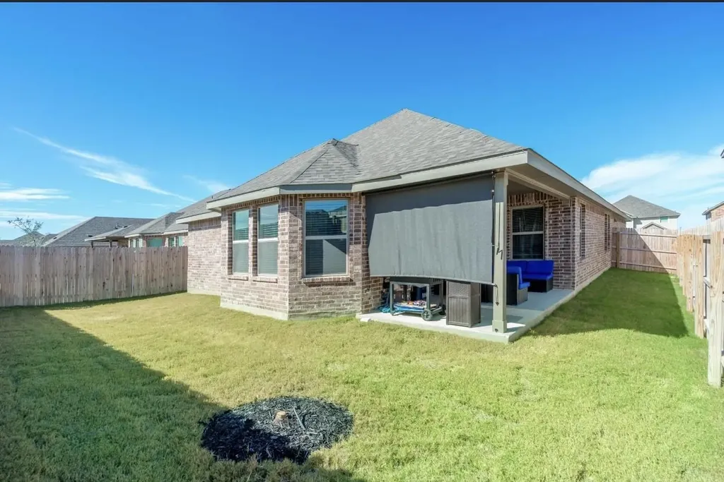 1414 Arcadian Lily San Antonio TX 78245