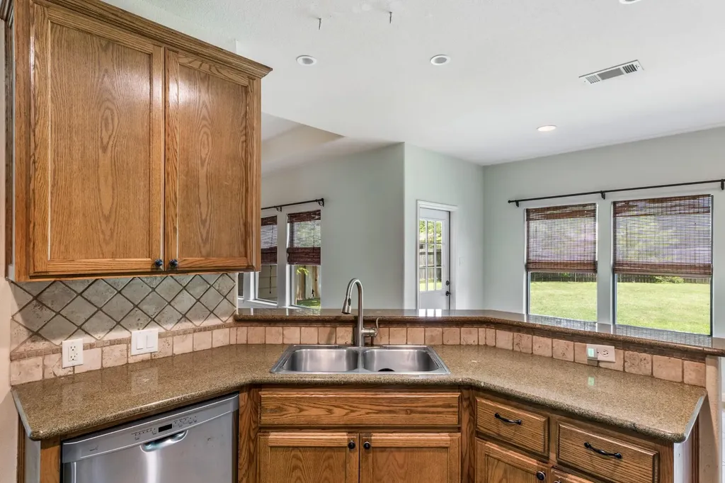14900 Longbranch Drive NW Austin TX 78734