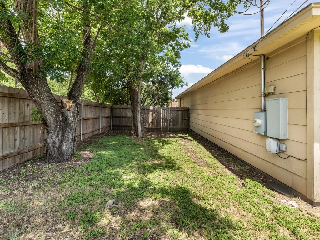 14900 Longbranch Drive NW Austin TX 78734