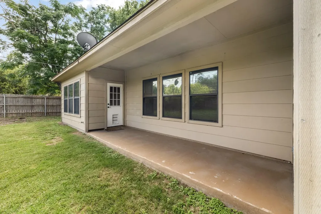 14900 Longbranch Drive NW Austin TX 78734