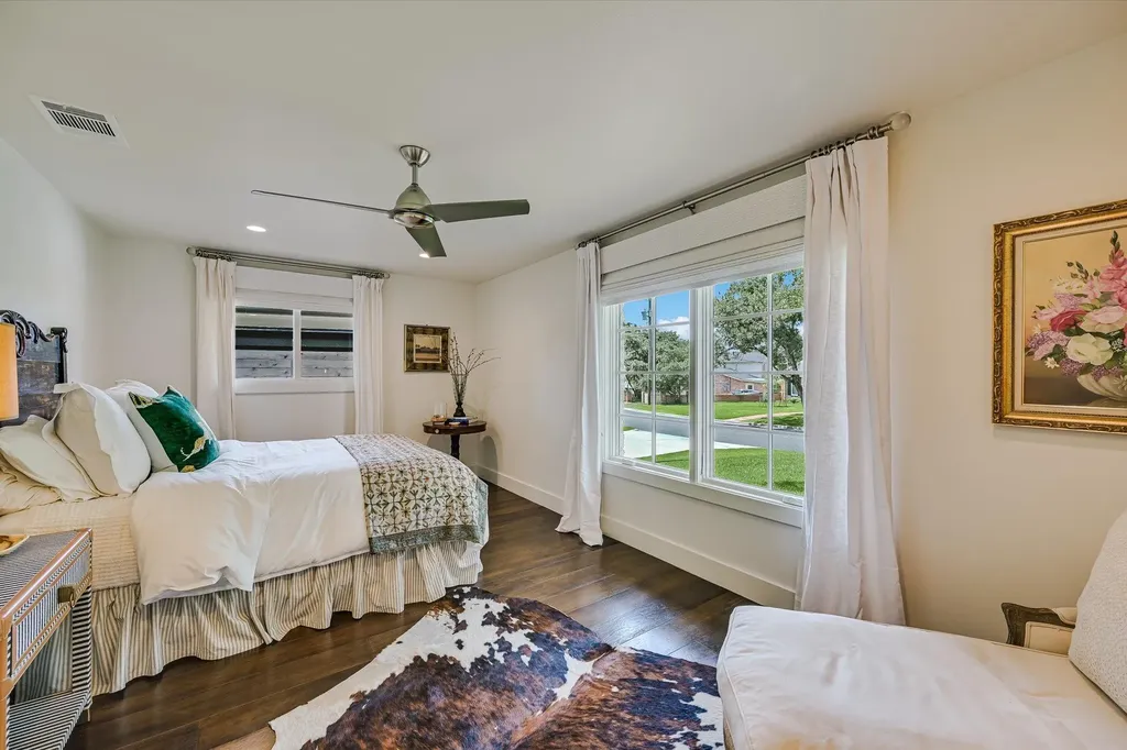 4104 Tablerock Drive Austin TX 78731