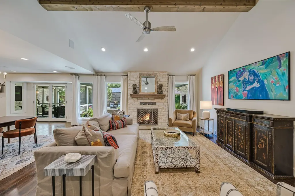 4104 Tablerock Drive Austin TX 78731